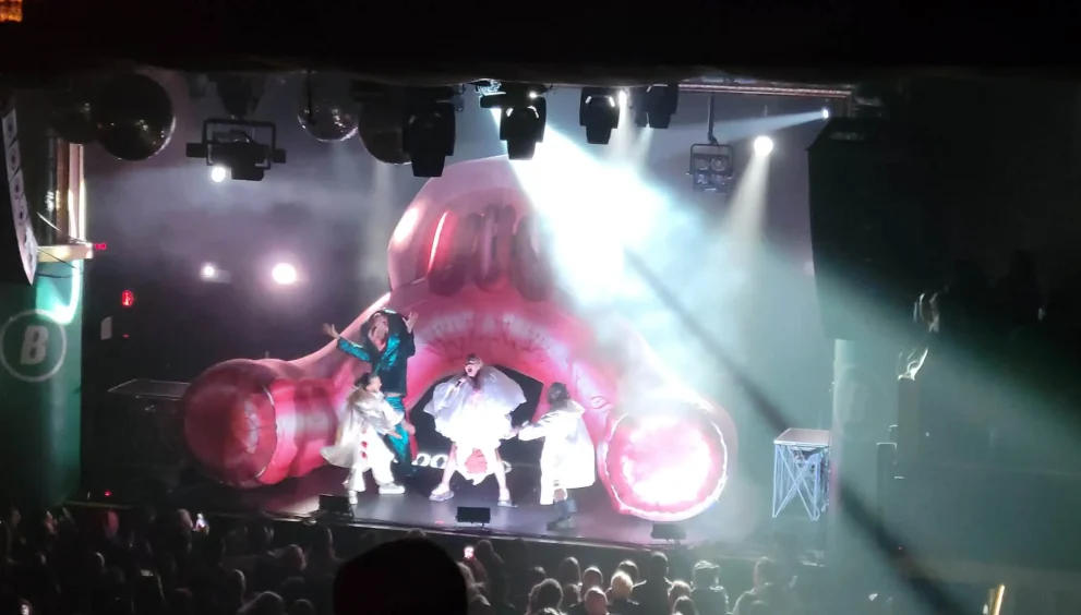 Peaches live concert performance promoting sexual empowerment